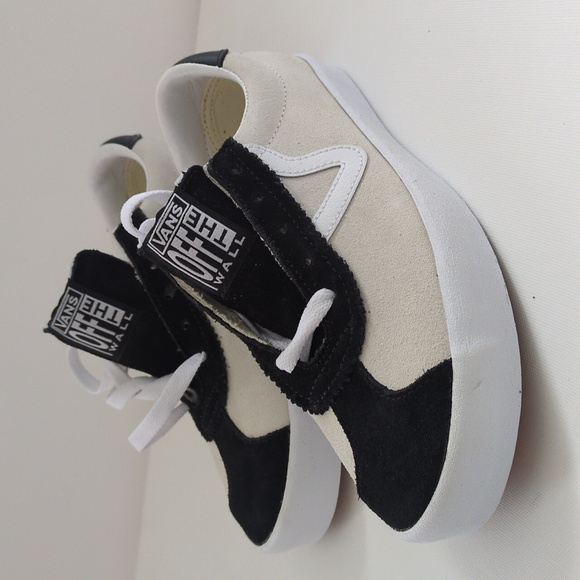 Vans Monochrome Canvas Sneakers - Picture 4 of 6